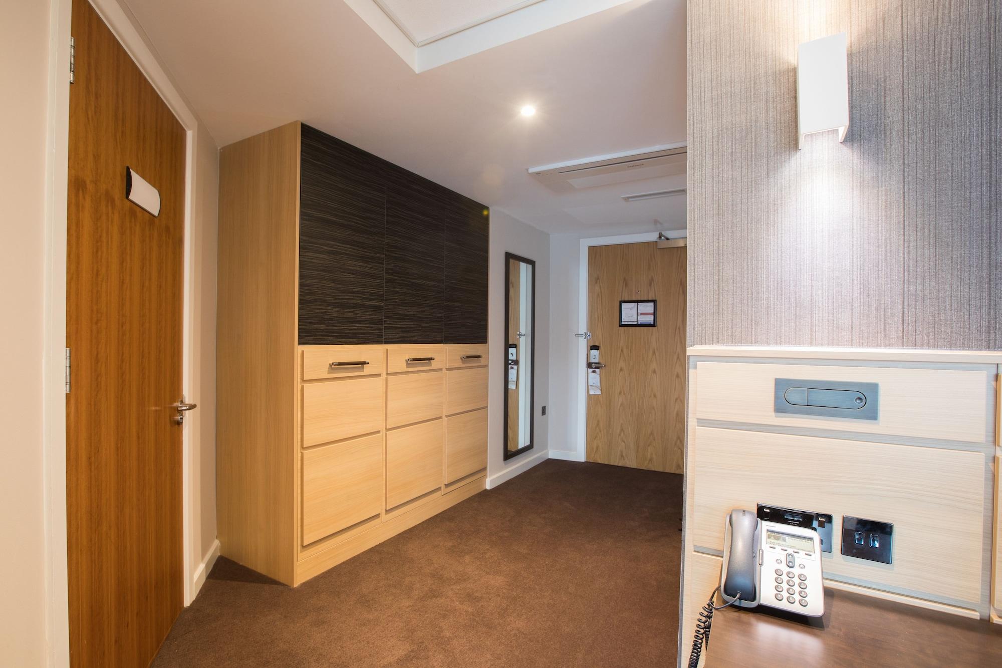 ดับเบิลทรี บาย ฮิลตัน แอท ริโก้ อารีนา โคเวนทรี Hotel ภายนอก รูปภาพ